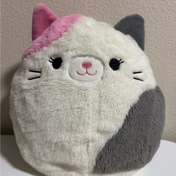 Squishmallows Other - 12” Squishmallow fuzzy cat